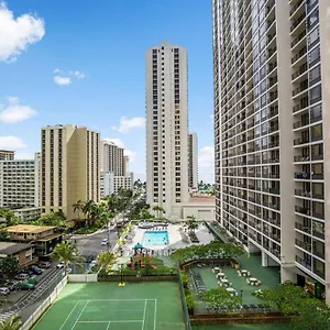 Waikiki Banyan By Darmic Oahu